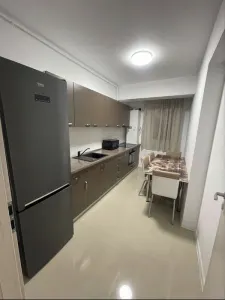 Inchiriez apartament 2 camere militari - foto 3