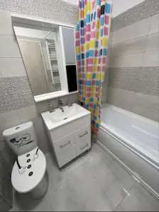 Inchiriez apartament 2 camere militari - foto 4