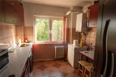 Apartament 3 camere, 68 mp, decomandat, Podu Ros - foto 6