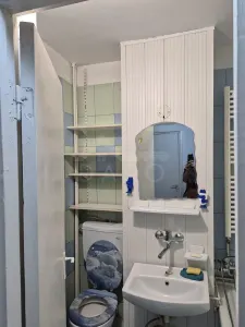 Închiriem  garsoniera lângă UMFST - foto 6