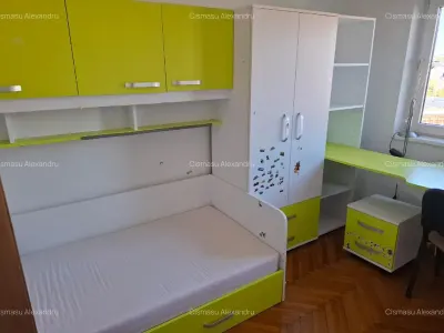 Inchiriez apartament 3 camere , 2 bai zona centrala - foto 8