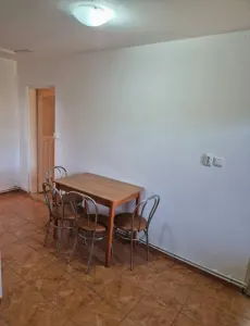 Inchiriez apartament cu 2 came la casa - foto 6