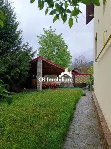 Cas Vila la cheie Azuga stare foarte buna zona linistita - foto 20