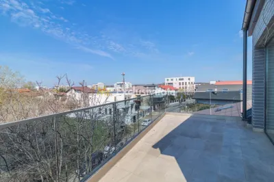 Apartament 4 camere duplex Sisesti - Vedere catre lac - Bucuresti