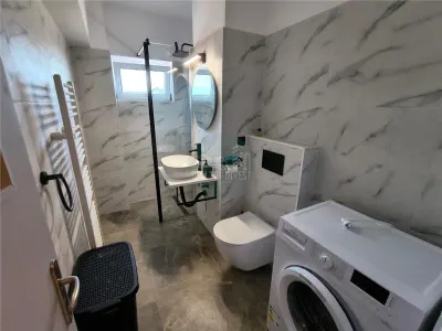 Apartament 2 camere balcon parcare zona Sub Arini - foto 5