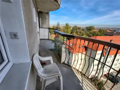 Apartament 2 camere balcon parcare zona Sub Arini - foto 7