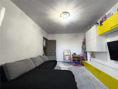 Apartament 2 Camere La Cheie Renovat Utilat Zona Linistita - foto 2
