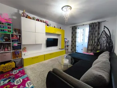 Apartament 2 Camere La Cheie Renovat Utilat Zona Linistita - foto 3