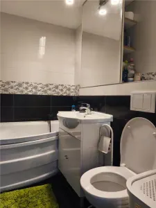Apartament 2 Camere La Cheie Renovat Utilat Zona Linistita - foto 10