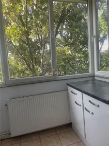 Decomandat 3 Camere Etaj 4 Zona Girocului / Plavat 2 - foto 3