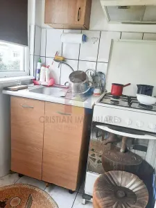 54 MP ! 2 camere, decomandat, Mobilat si Utilat, Radu Negru - foto 9