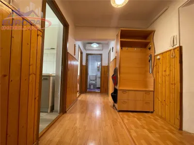 Apartament cu 2 camere de vanzare zona centrala Tulcea - foto 8