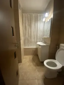Închiriez  apartament cu 2 camere - foto 5