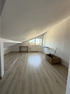 Inchiriere apartament 3 camere + mansarda- Visoianu CUG - foto 18