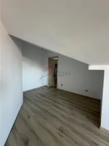 Inchiriere apartament 3 camere + mansarda- Visoianu CUG - foto 19
