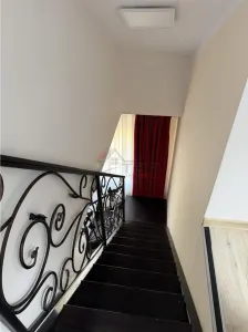 Inchiriere apartament 3 camere + mansarda- Visoianu CUG - foto 7