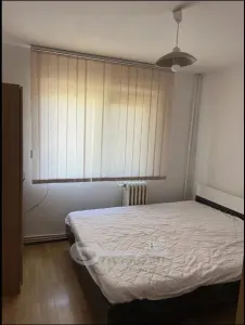 Apartament 3 camere de închiriat Zona Canta - foto 2