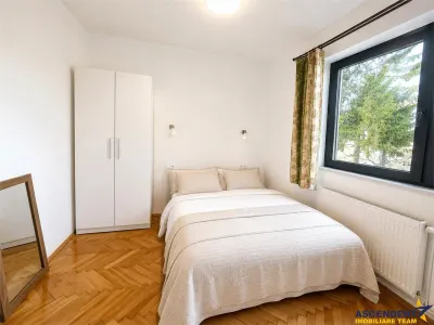 O casa altfel: stil vintage, curte proprie si 2 locuri de parcare -Brasov Central - foto 12