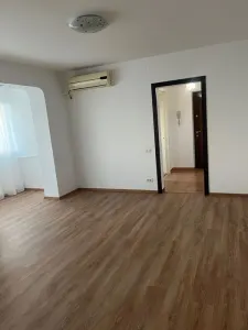 Apartament (chirie sau vanzare) - foto 2
