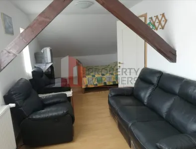Pensiune lângă Castelul Bran | 9 camere | Pregătită pentru activitate - foto 10