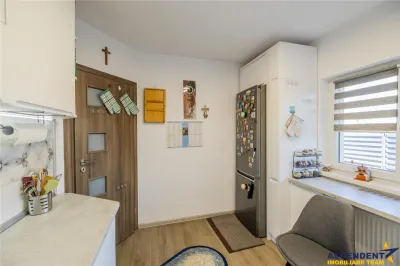 Casa 2019 in Brasov:3 dormitoare+supanta, terasa,2 balcoane,2 parcari - foto 11