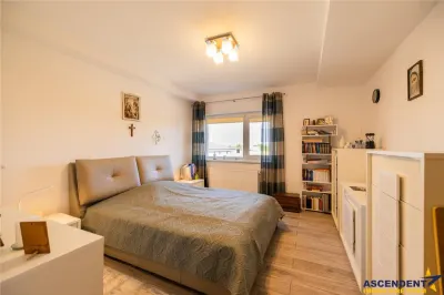Casa 2019 in Brasov:3 dormitoare+supanta, terasa,2 balcoane,2 parcari - foto 5
