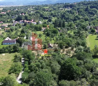 Teren 4558 mp cu casă tradițională, Sohodol, Bran - foto 3
