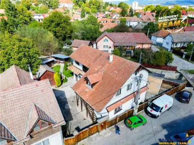 Vila impunatoare cu garaj si anexe, in inima orasului Sfantu Gheorghe, Covasna - foto 14