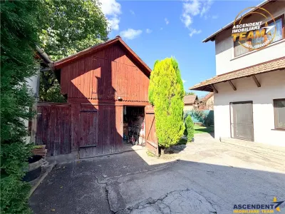 Vila impunatoare cu garaj si anexe, in inima orasului Sfantu Gheorghe, Covasna - foto 23