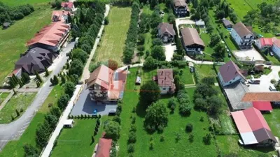 PROPIETAR URGENT Casa duplex BRAN arpox 300m utili, 1300mp teren - 2 case la pret de 1 apartament !! - foto 21