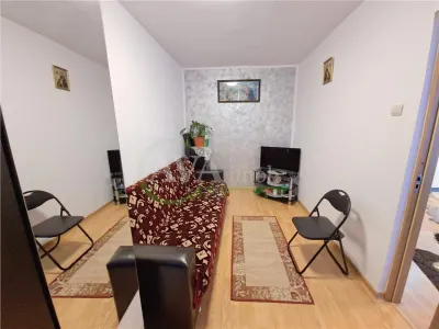 Apartament 3 camere, renovat, mobilat si utilat, zona Cora - foto 14