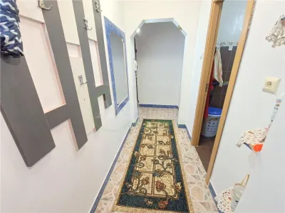Apartament 3 camere, renovat, mobilat si utilat, zona Cora - foto 15