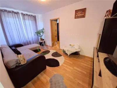 Apartament 3 camere, renovat, mobilat si utilat, zona Cora - foto 3