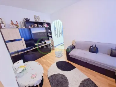 Apartament 3 camere, renovat, mobilat si utilat, zona Cora - foto 10