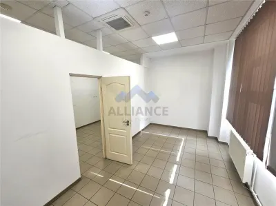 Pietonal Stefan cel Mare, spatiu  la etaj pentru activitati diverse - foto 10