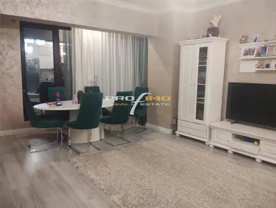 Apartament exclusivist, bulevardul Mamaia, 3 camere transformate in 2, modern - foto 8