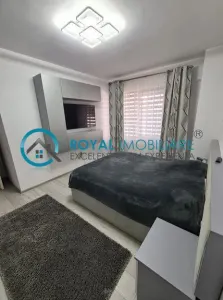 Royal Imobiliare - Vanzare apartament 3 camere zona 9 Mai - foto 3