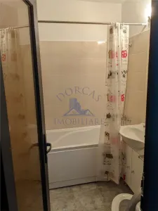Garsoniera moderna Brazda,zona Piata Baba Novac,la G-uri. - foto 5