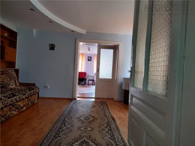 Casa de 3 camere, 500mp teren+bucatarie de vara+sura-Bod - foto 7