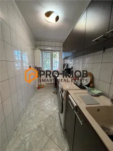 Apartament 3 camere cf 2 decomandat zona Sud - foto 5