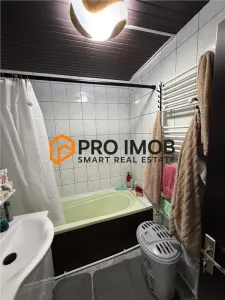 Apartament 3 camere cf 2 decomandat zona Sud - foto 8