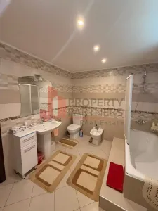 Vilă Bran – Sat Poarta | Aproape de natură  | 3 dormitoare | Teren 1807 mp - foto 12