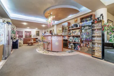 Resedinta premium| Teren de tenis | Piscină încălzită | Infrastructură completă! - foto 14