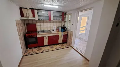 Zona Dorobanti Casa Foarte Buna si Mobilata ,caramida 62mp utili - foto 8