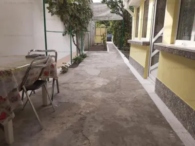 Zona Dorobanti Casa Foarte Buna si Mobilata ,caramida 62mp utili - foto 10