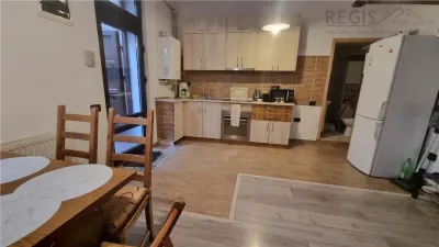 Apartament de 3 camere la casa zona Centrul Istoric - Brasov