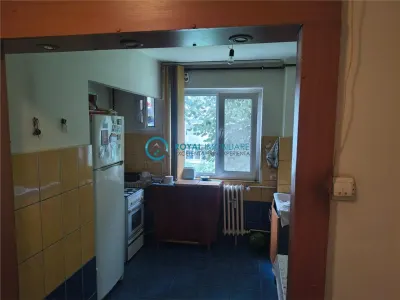 Royal Imobiliare - Vanzare apartament 2 camere zona Cina - foto 4