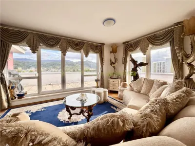 Penthouse rar cu 80 mp de terase și priveliște – Avantgarden Brasov - Brasov