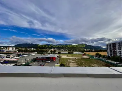 Penthouse rar cu 80 mp de terase și priveliște – Avantgarden Brasov - foto 2