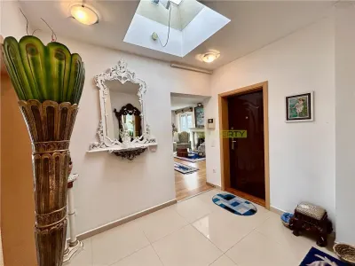 Penthouse rar cu 80 mp de terase și priveliște – Avantgarden Brasov - foto 27